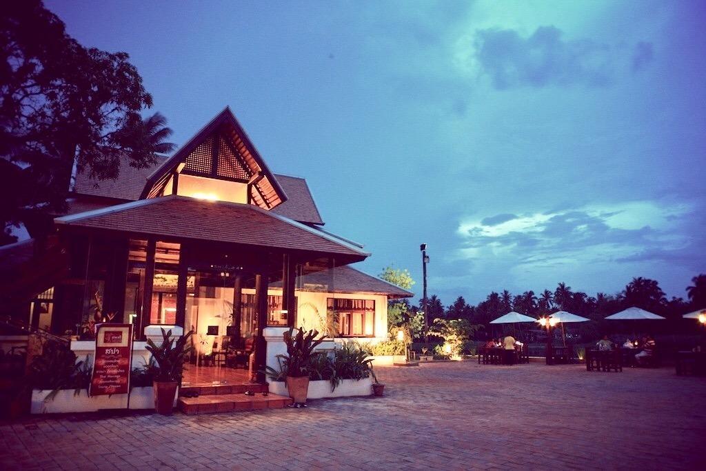 Parn Dhevi Riverside Resort & Spa Nakhon Pathom Extérieur photo