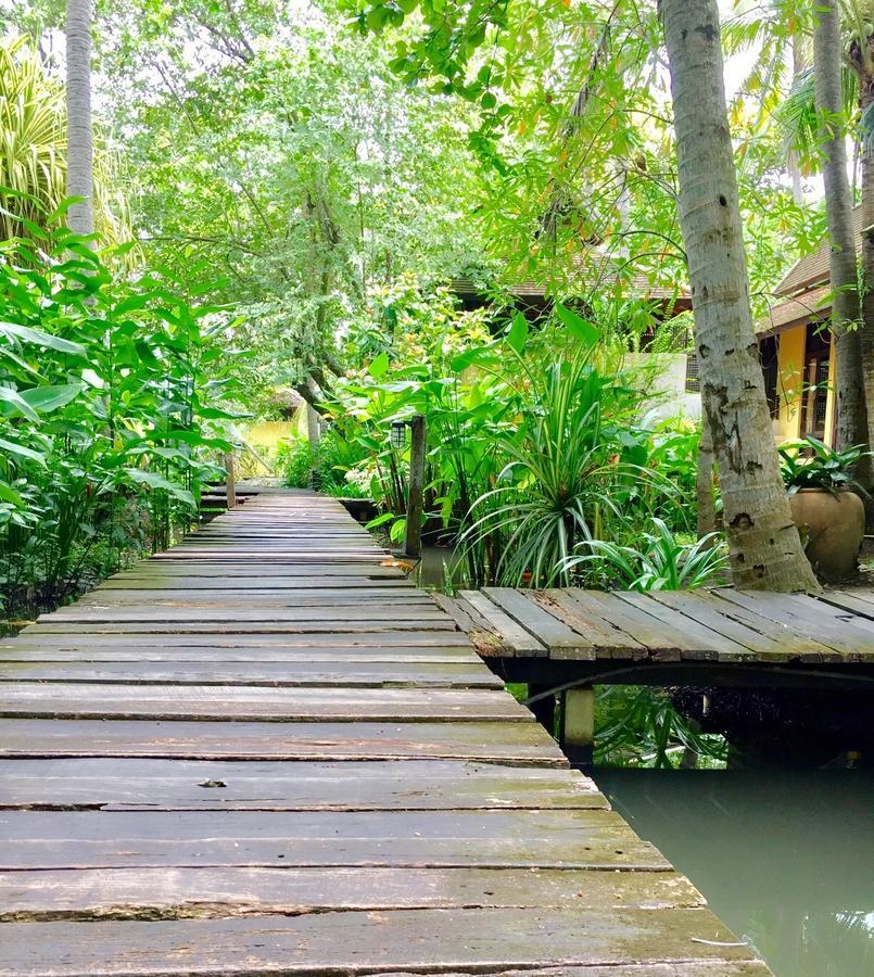 Parn Dhevi Riverside Resort & Spa Nakhon Pathom Extérieur photo